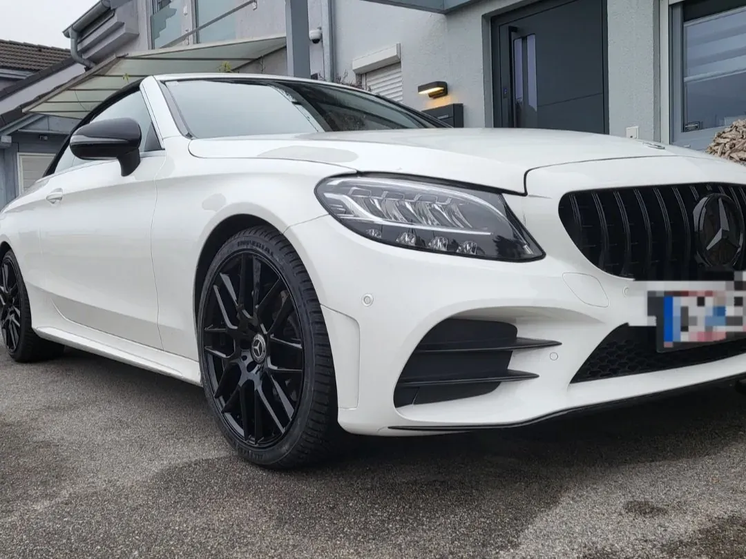 Mercedes-Benz C-Class 2020 photo 2