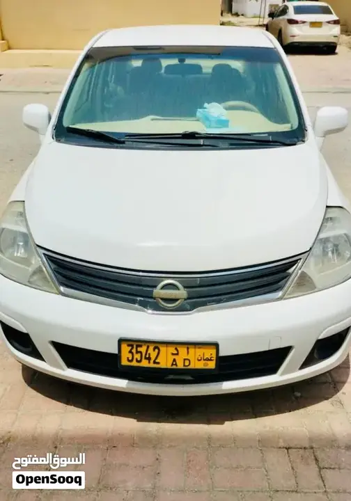 Nissan Tiida 2012 photo 5