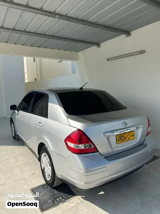Nissan Tiida 2012 photo 3