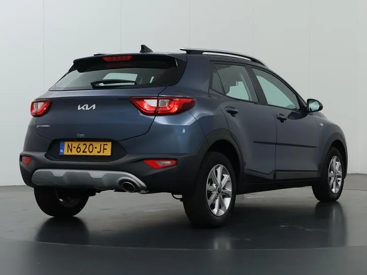 Kia Stonic 2021 photo 2