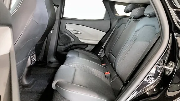 Ford Explorer 2026 photo 5