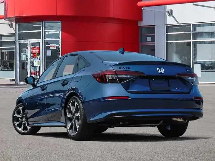 Honda Civic 2026 photo 4