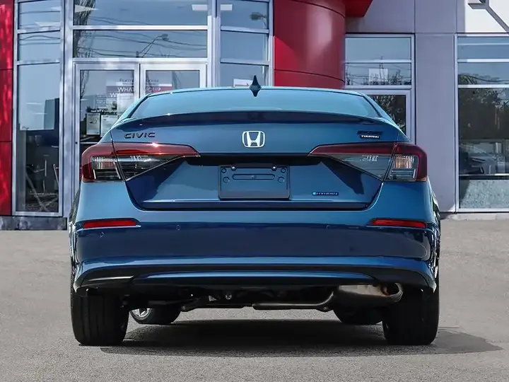 Honda Civic 2026 photo 5