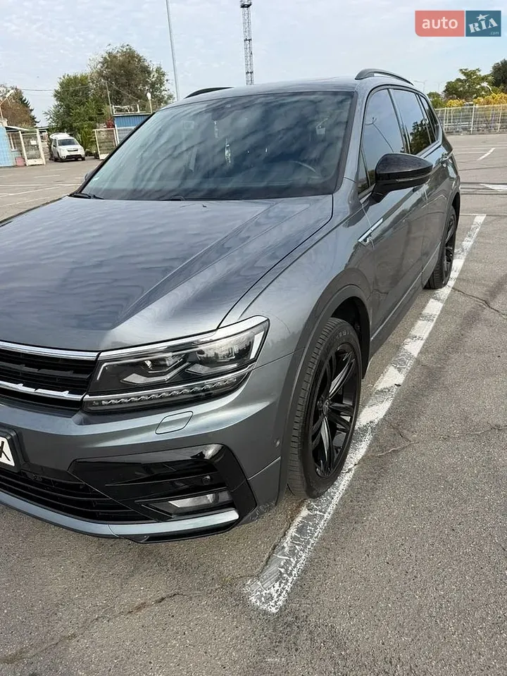 Volkswagen Tiguan 2021 photo 3