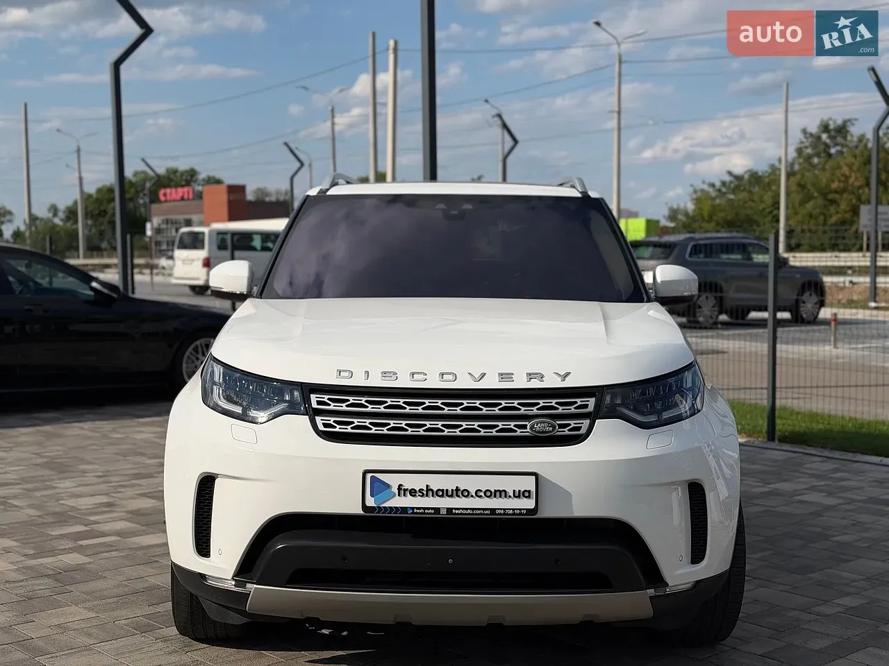 Land Rover Discovery 2018 photo 5