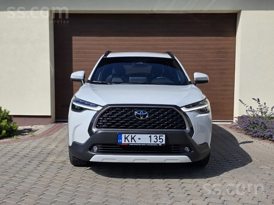 Toyota Corolla Cross 2025 photo 2