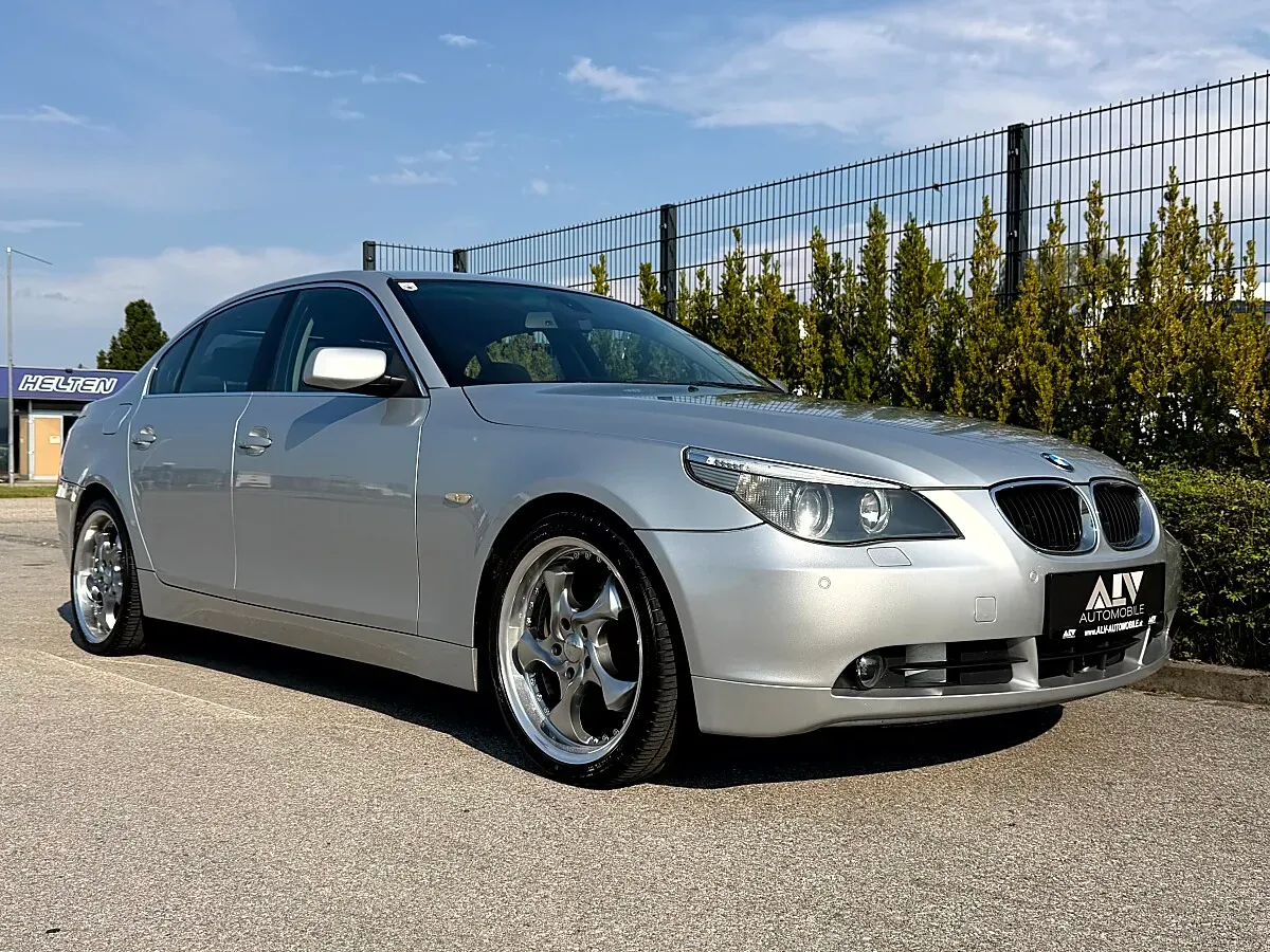 BMW 5 Series 2004 photo 3