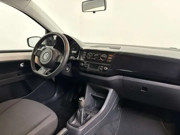 Volkswagen Up 2012 photo 4