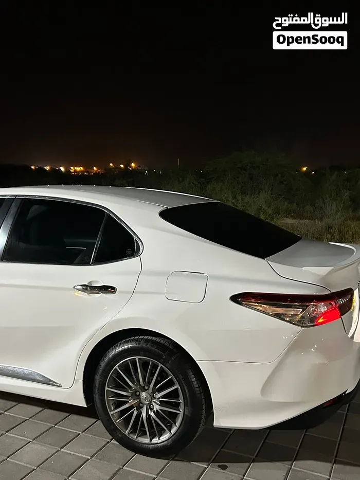 Toyota Camry 2018 photo 4