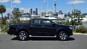 Isuzu D-Max 2021 photo 4