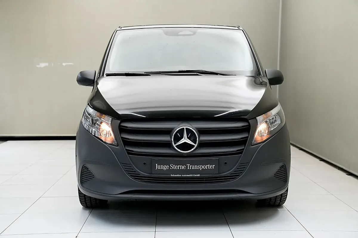 Mercedes-Benz Vito 2024 photo 3