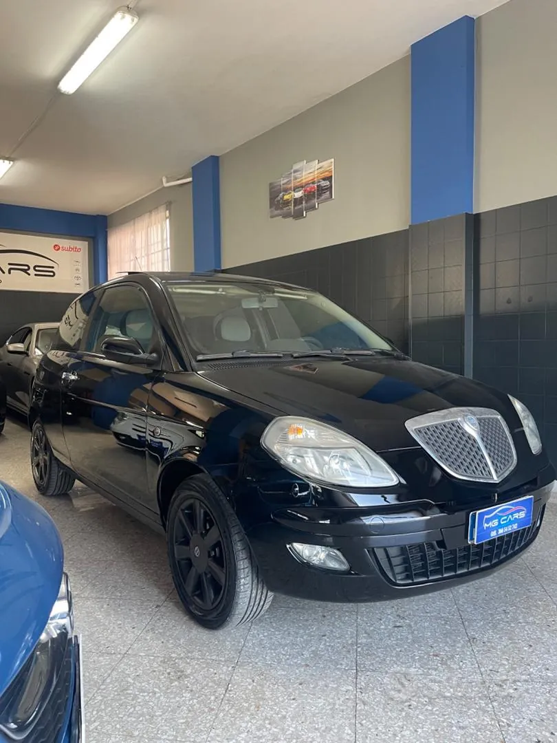 Lancia Ypsilon 2005 photo 2