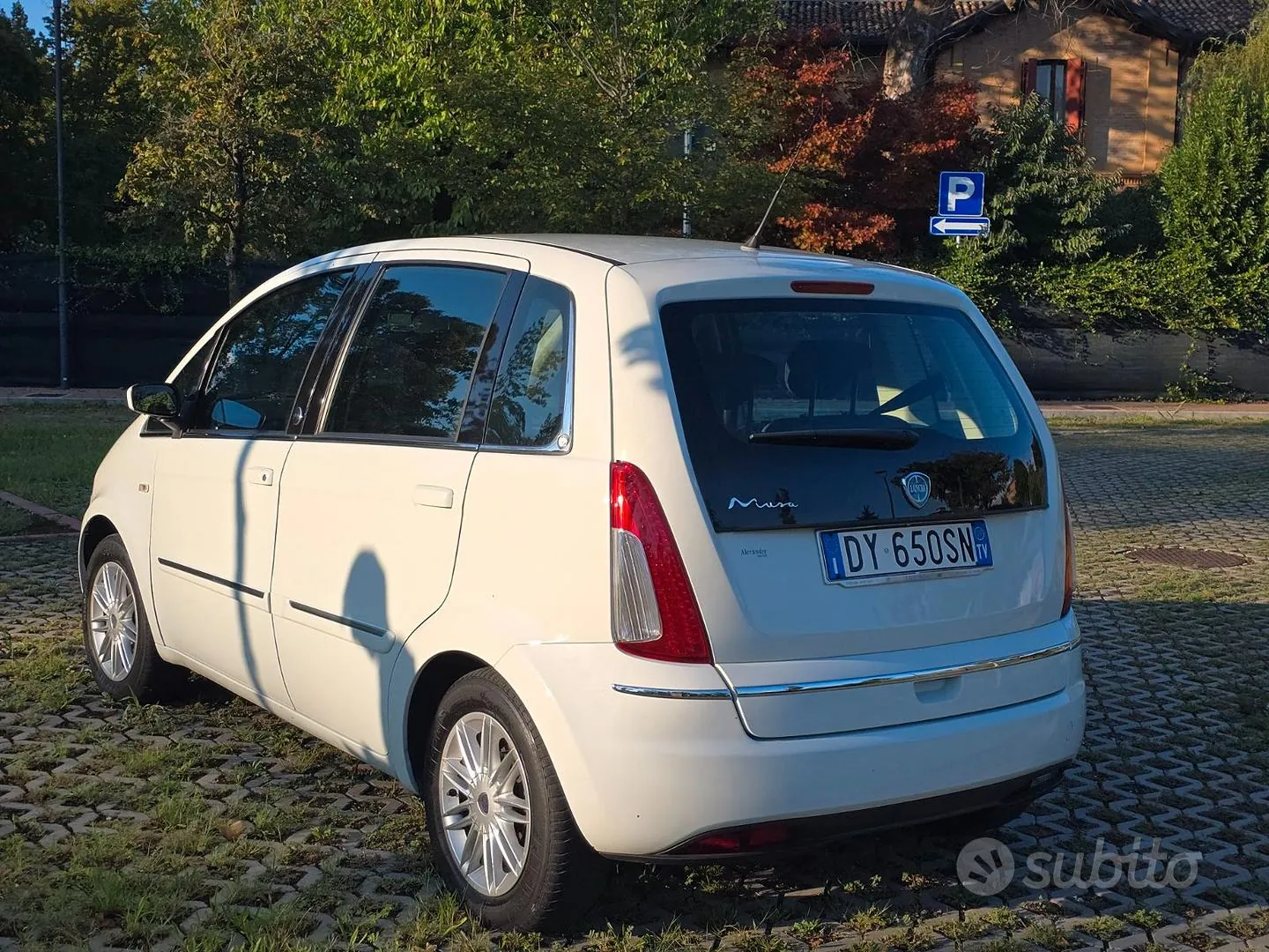 Lancia Musa 2009 photo 2