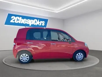 Toyota Porte 2015 photo 4