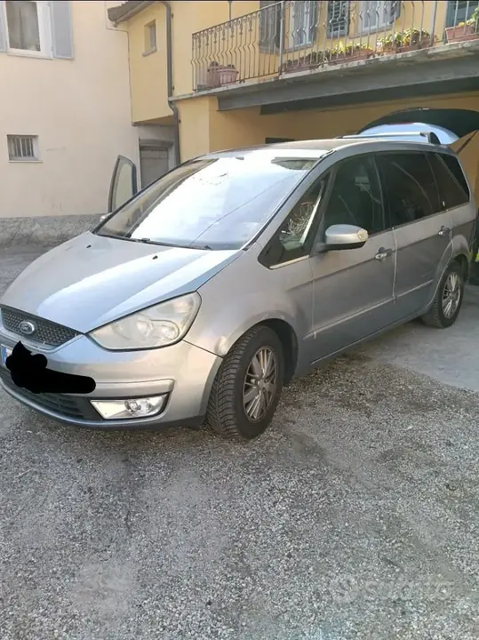 Ford Galaxy 2007 photo 4