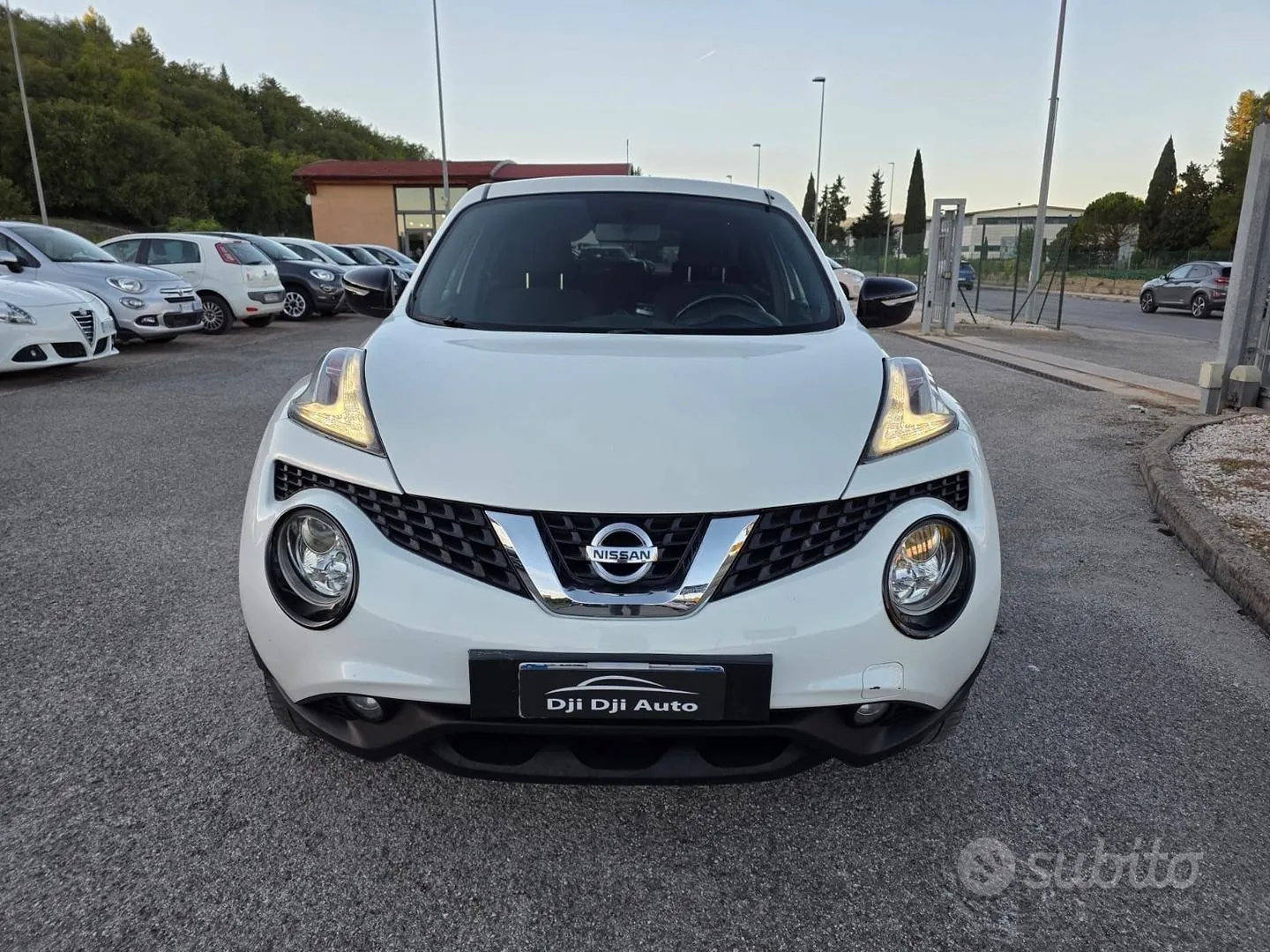 Nissan Juke 2015 photo 2