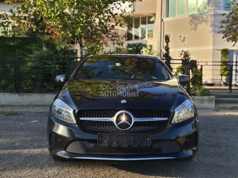 Mercedes-Benz A180 2016 photo 2
