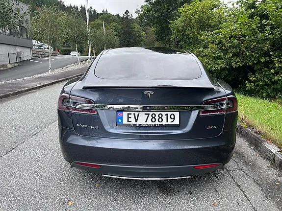 Tesla Model S 2014 photo 5