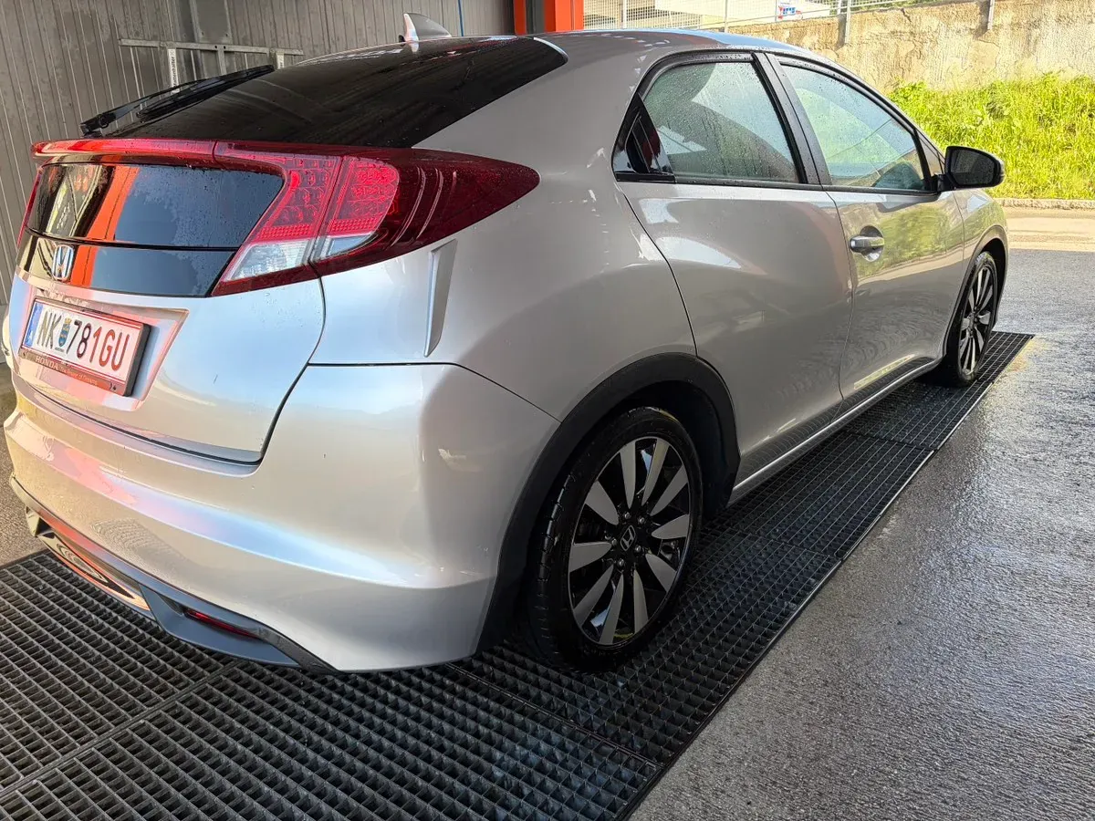 Honda Civic 2014 photo 3