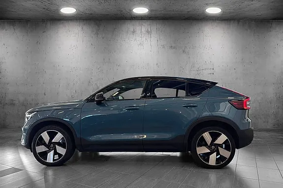 Volvo C40 2022 photo 2