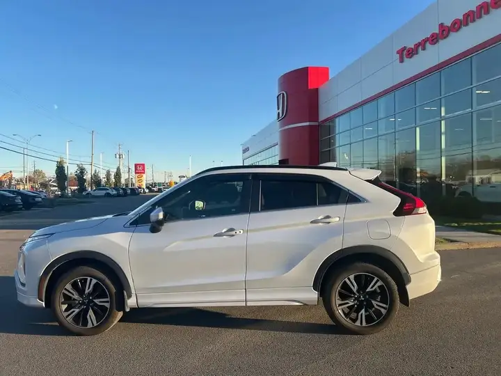 Mitsubishi Eclipse Cross 2026 photo 2