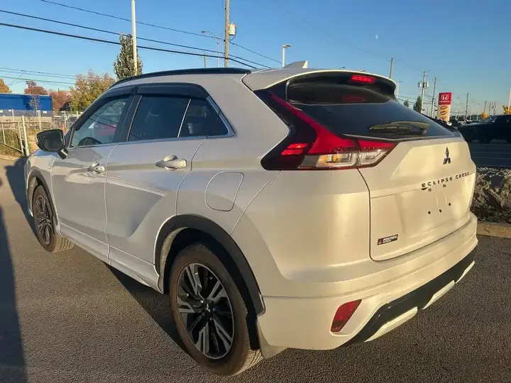Mitsubishi Eclipse Cross 2026 photo 3