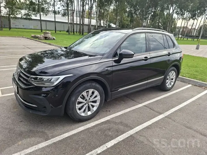 Volkswagen Tiguan 2021 photo 2