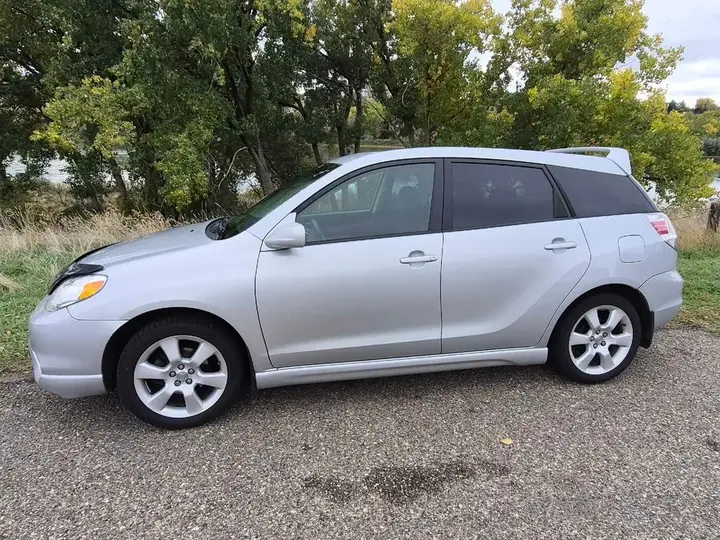 Toyota Matrix 2007 photo 2