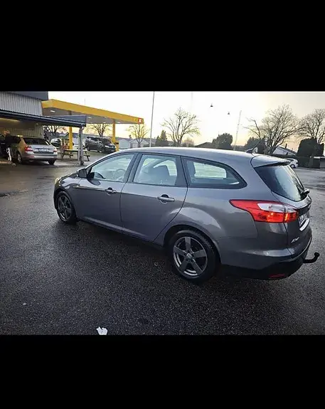 Ford Focus 2011 photo 5