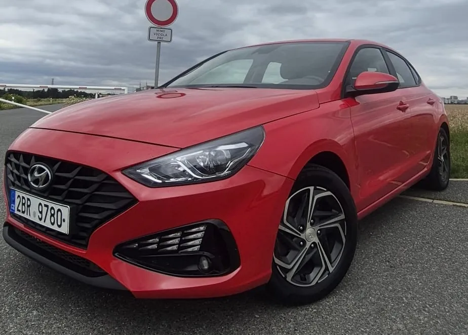 Hyundai I30 2021 photo 2