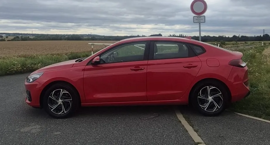 Hyundai I30 2021 photo 3