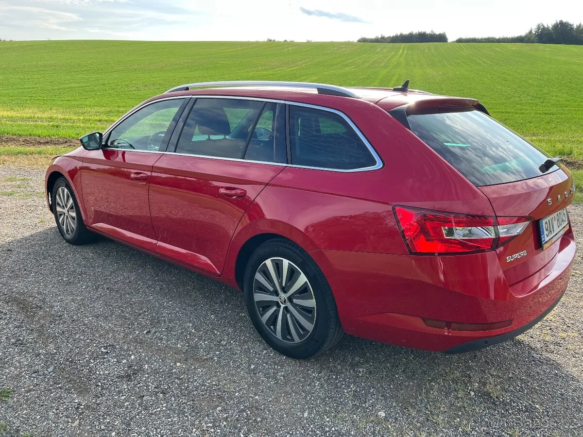 Skoda Superb 2023 photo 5