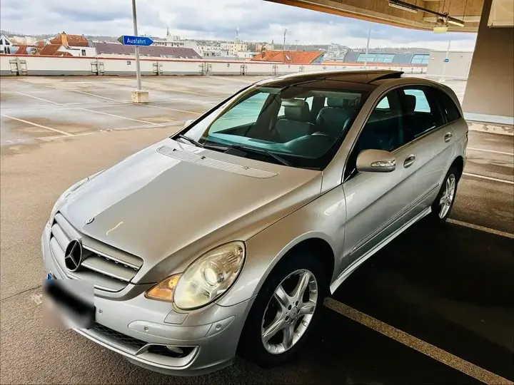 Mercedes-Benz R350