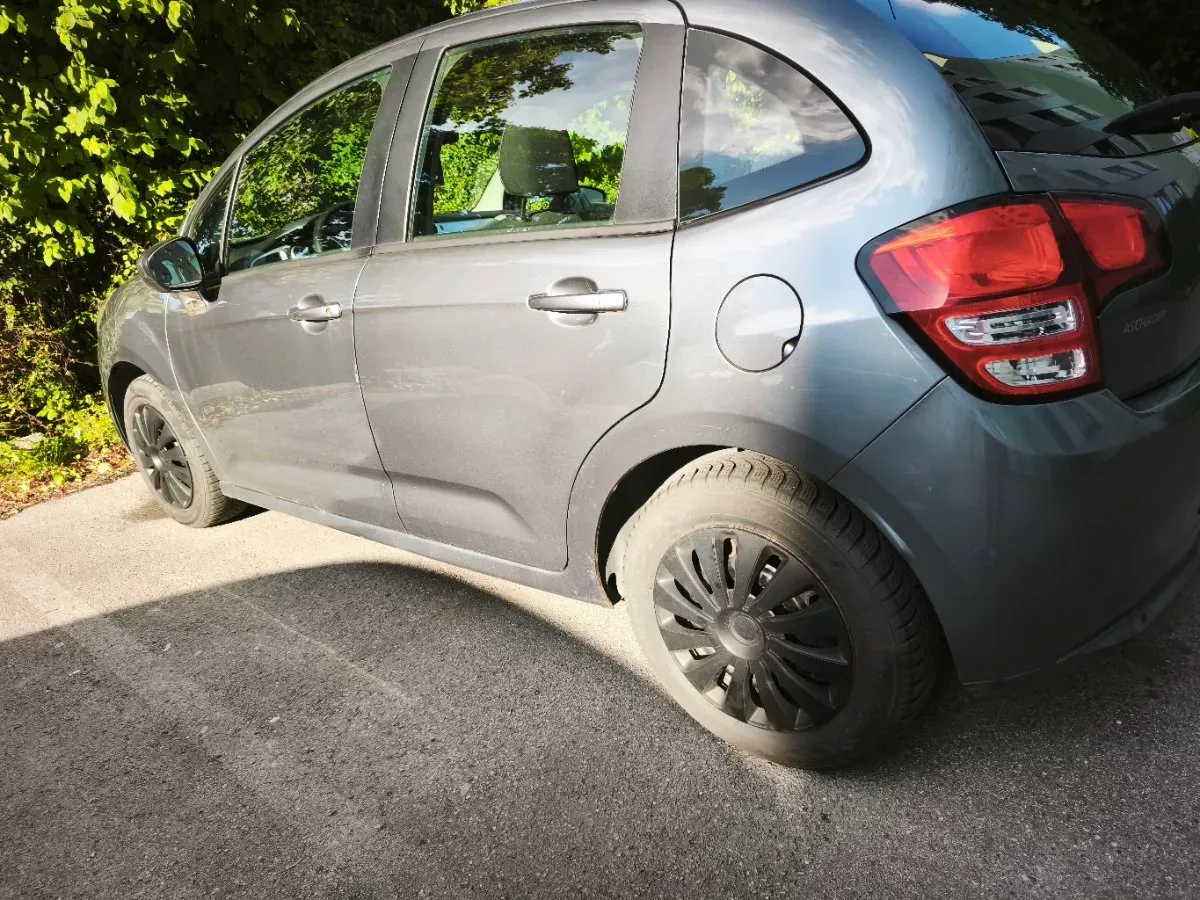 Citroen C3 2011 photo 2