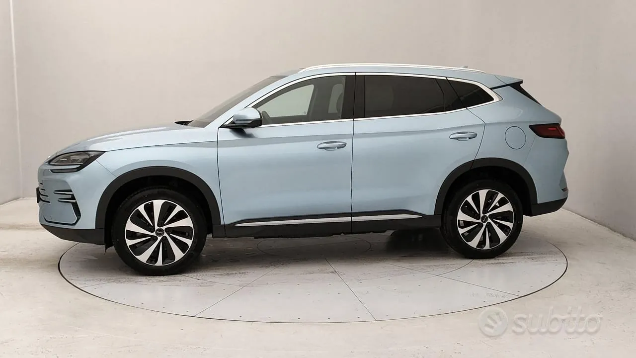 BYD Seal U 2026 photo 2