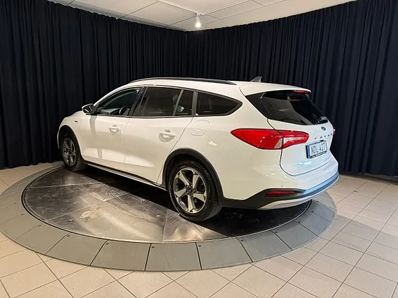 Ford Focus 2022 photo 4