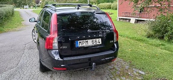 Volvo V50 2011 photo 4