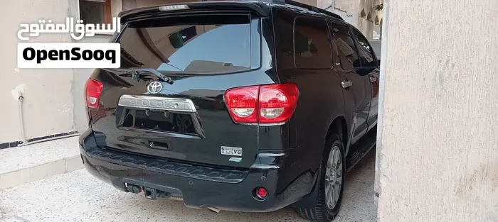 Toyota Sequoia 2012 photo 4