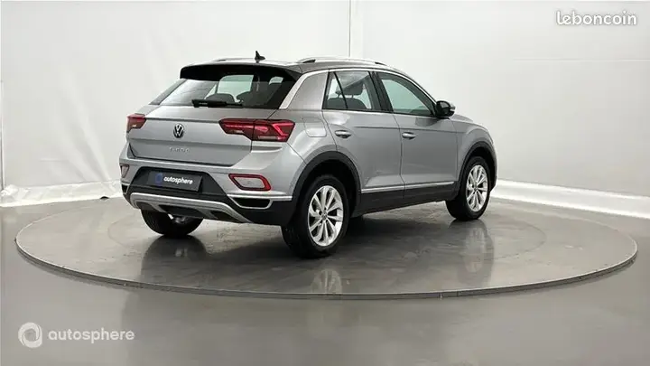 Volkswagen T-Roc 2023 photo 5