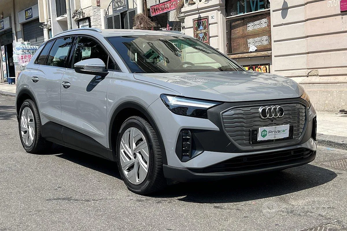 Audi Q4 2021 photo 3