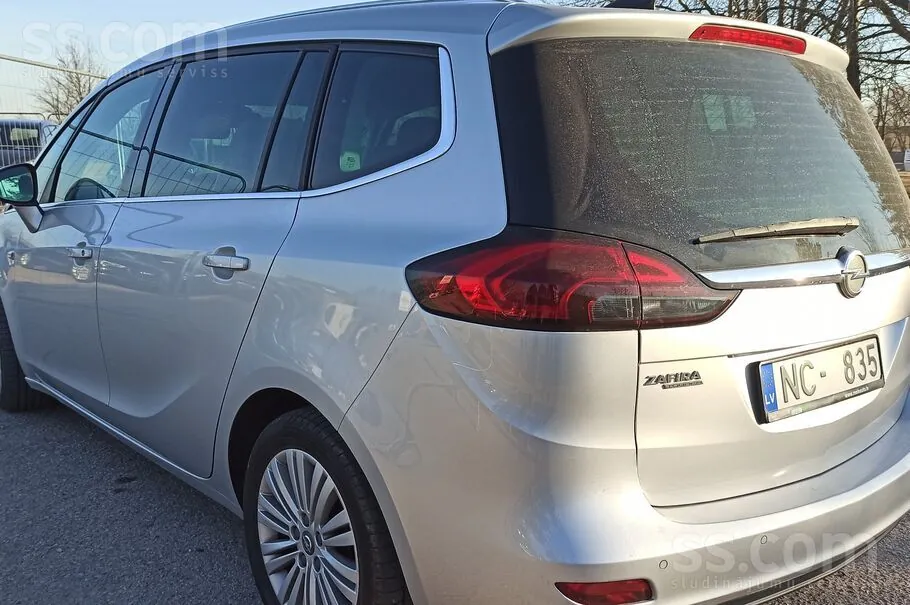 Opel Zafira
