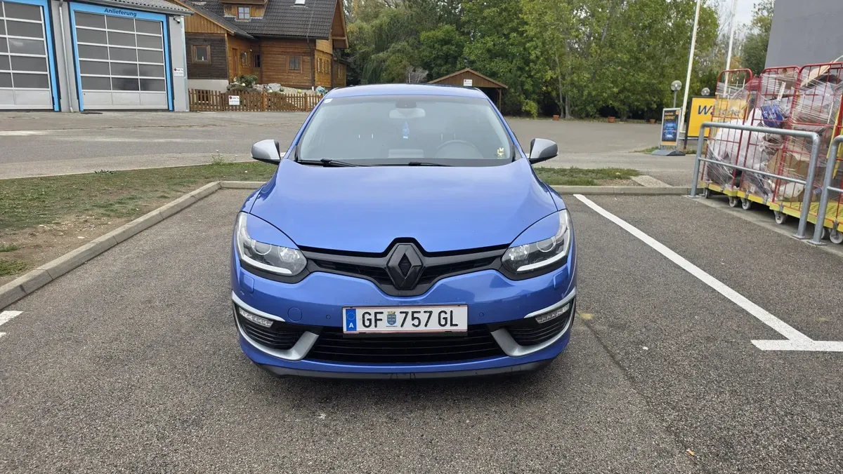 Renault Megane 2014 photo 2
