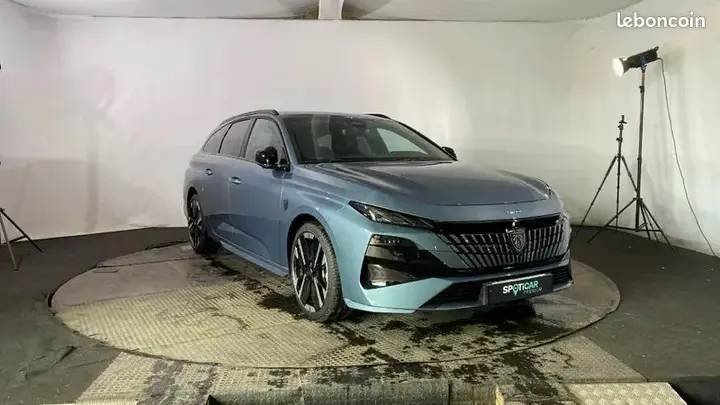 Peugeot 308 2026 photo 3