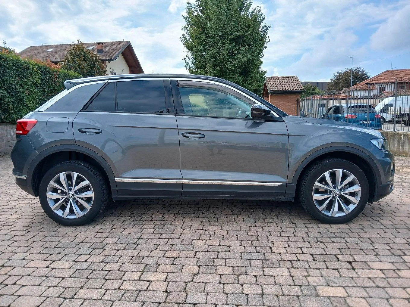 Volkswagen T-Roc 2020 photo 3