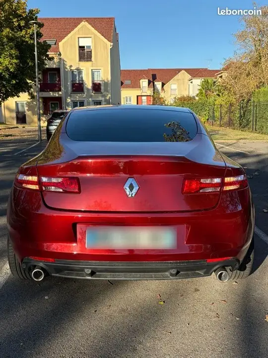 Renault Laguna 2008 photo 2