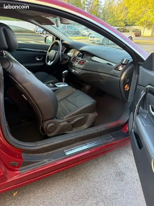 Renault Laguna 2008 photo 3