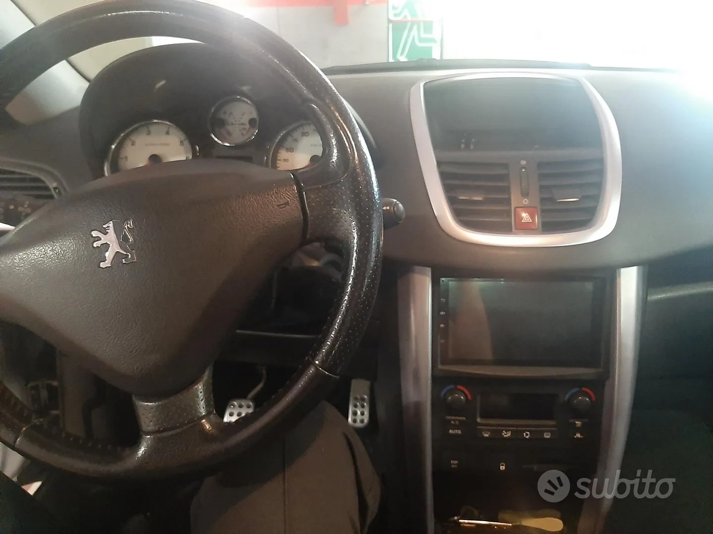 Peugeot 207 2009 photo 5