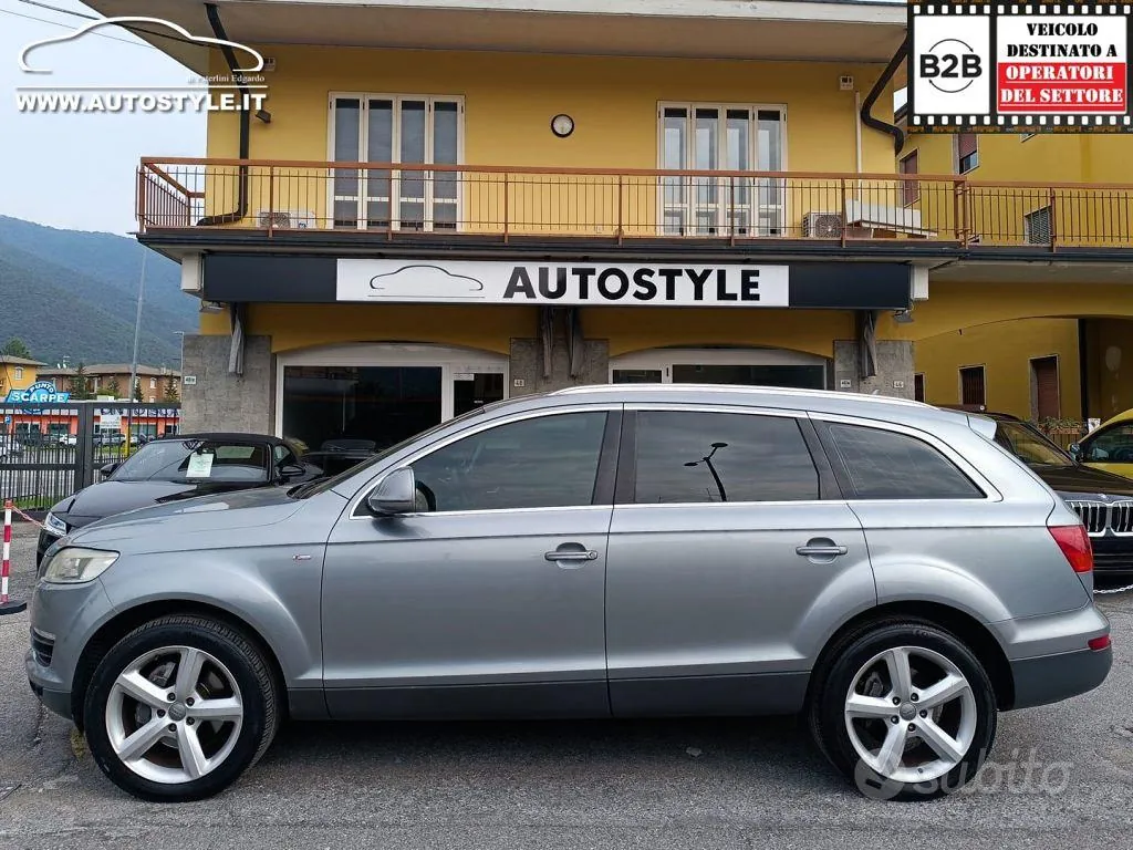 Audi Q7 2009 photo 5
