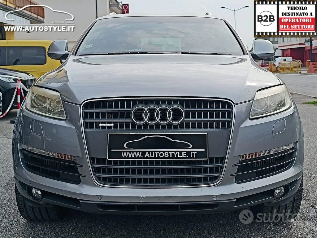 Audi Q7 2009 photo 3