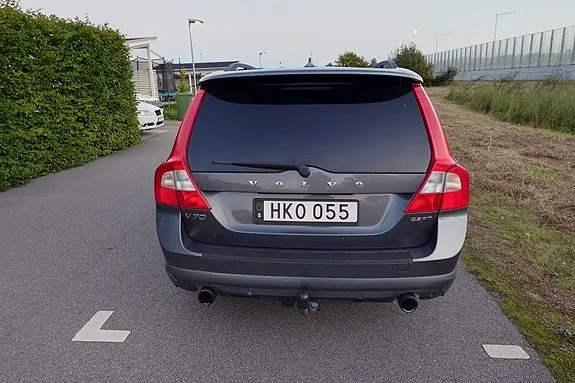 Volvo V70 2011 photo 4